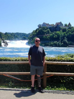 Tibor, 37 �ves t�rskeres� f�rfi, Szeged