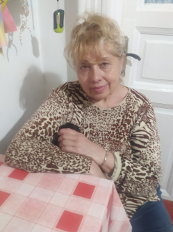 M�ria, 70 �ves t�rskeres� n�, Sz�kesfeh�rv�r